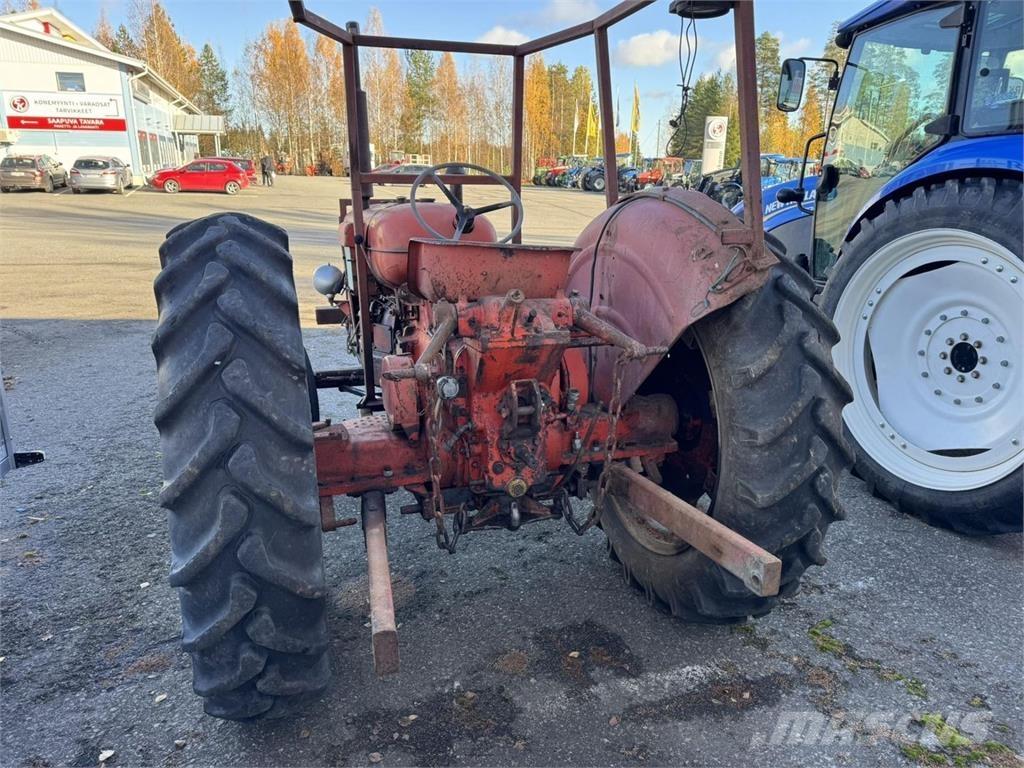 Nuffield 460 Traktorid