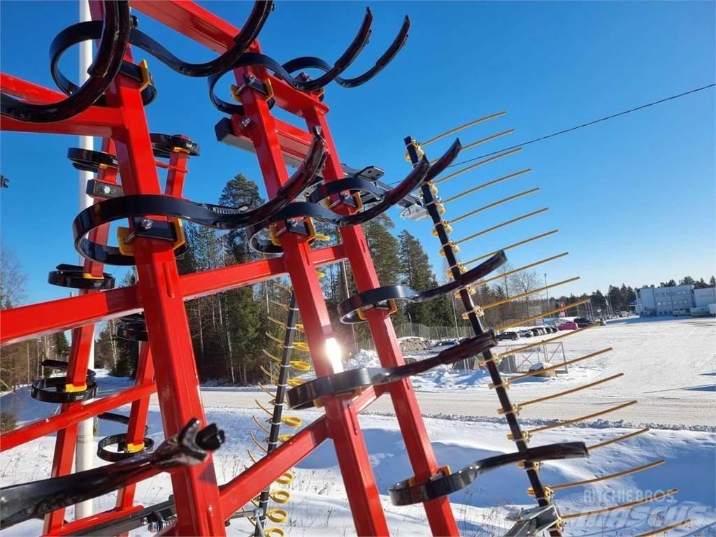 Potila Master 700 Muud põllumajandusmasinad