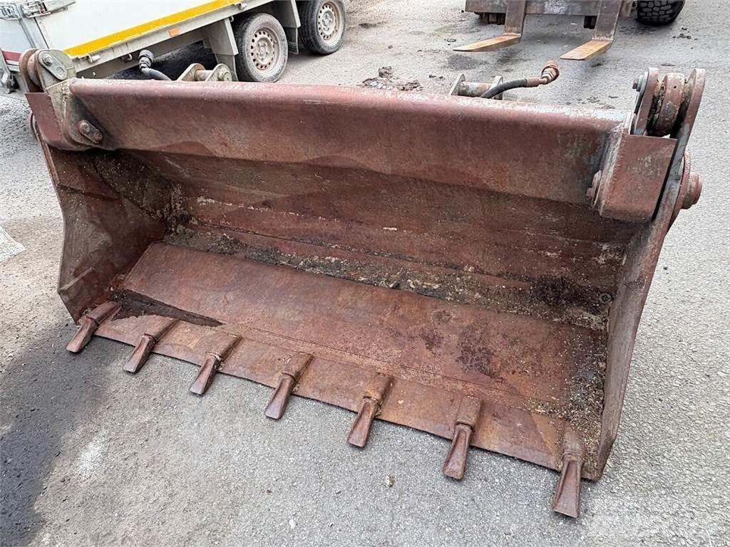 Schaeff SKL 835 Rataslaadurid