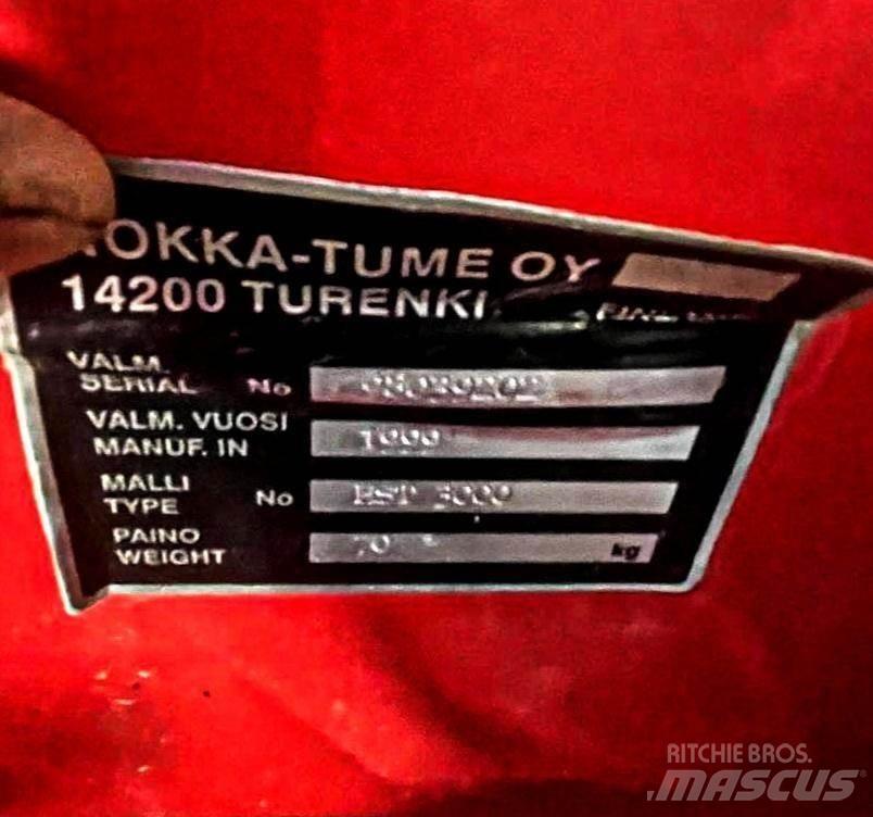 Tume HKL 3000 JC Muud väetisekülvikud ja tarvikud