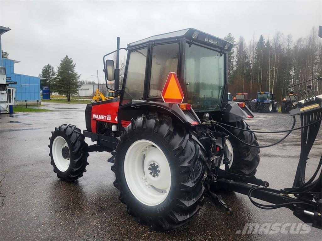 Valmet 455 Traktorid
