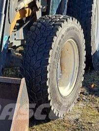 Valmet 600-4 4x4 Traktorid