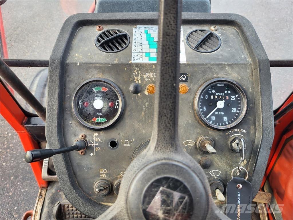 Valmet 604 Traktorid