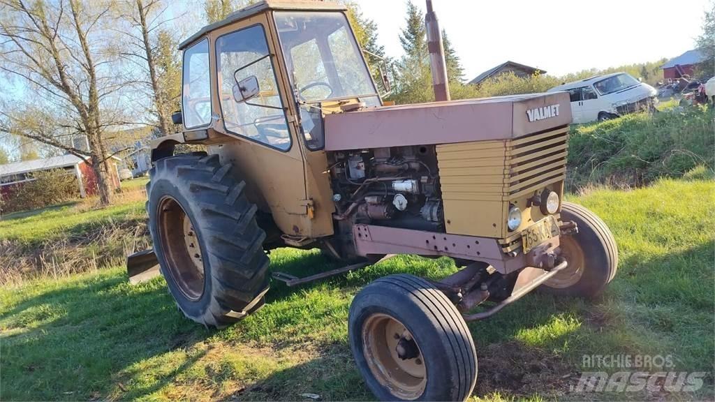 Valmet 702 Traktorid