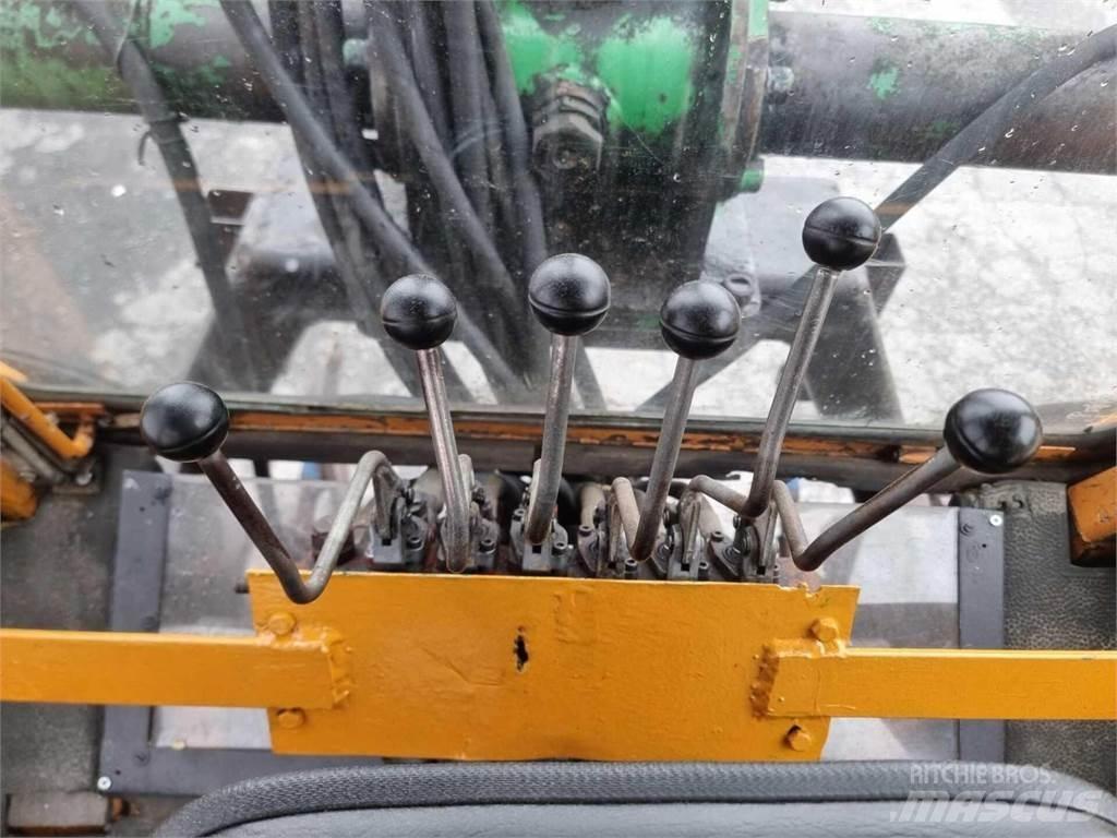 Valmet 802-4 Traktorid