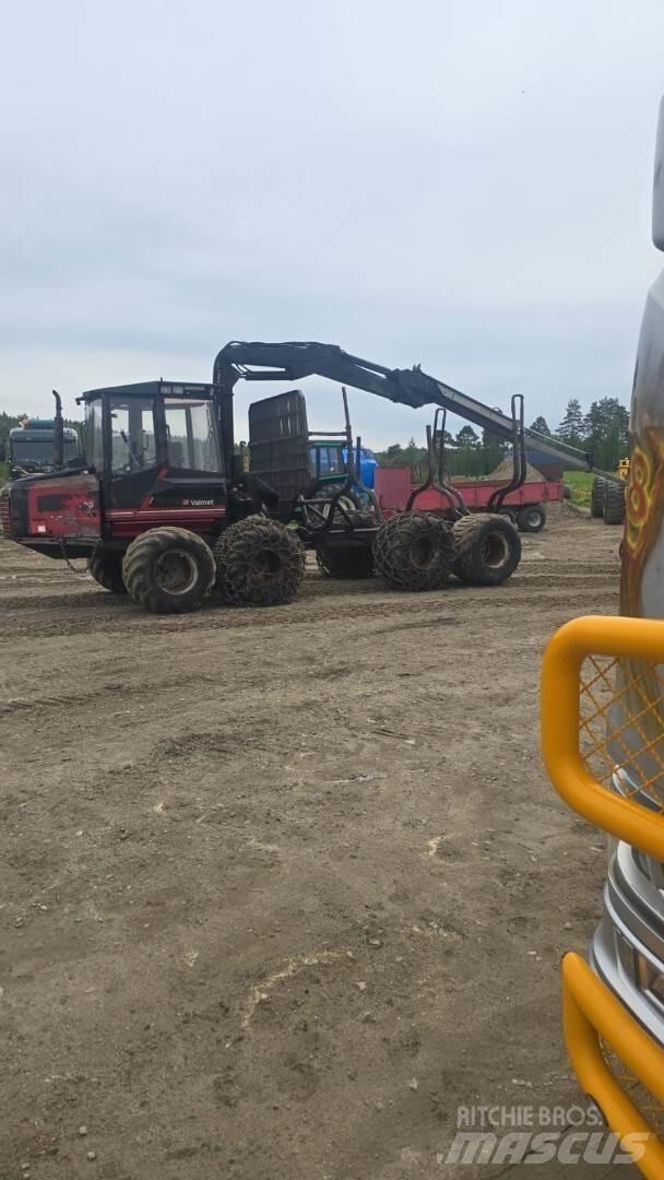 Valmet 820 Forwarderid