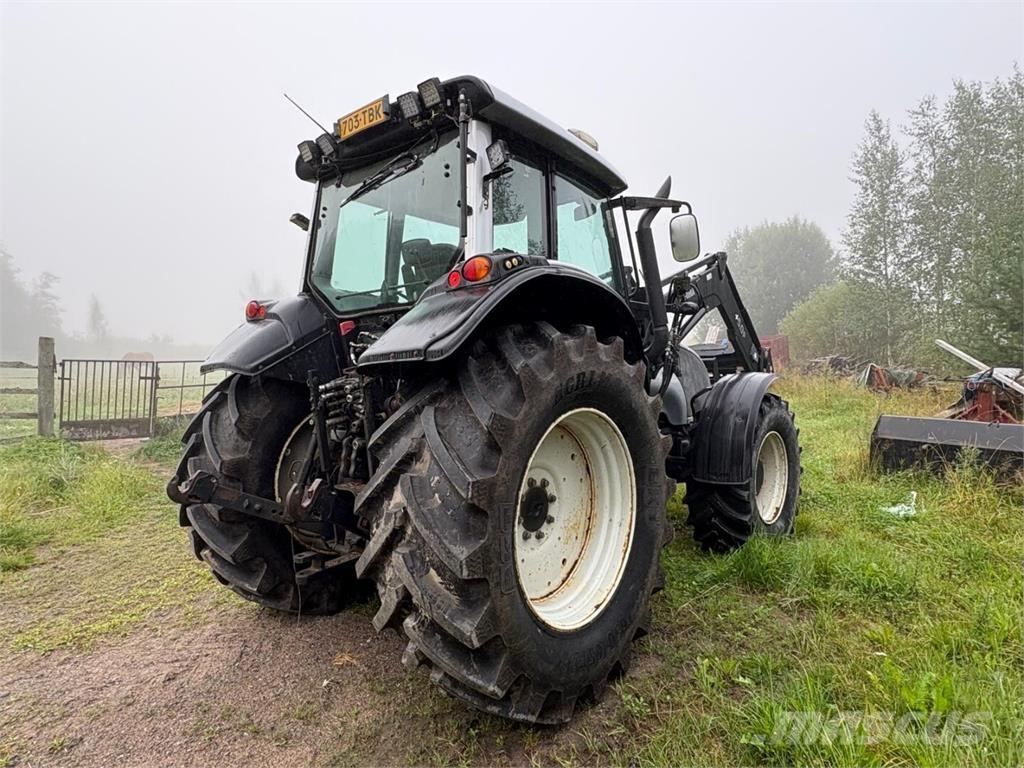 Valtra T 151 E Traktorid