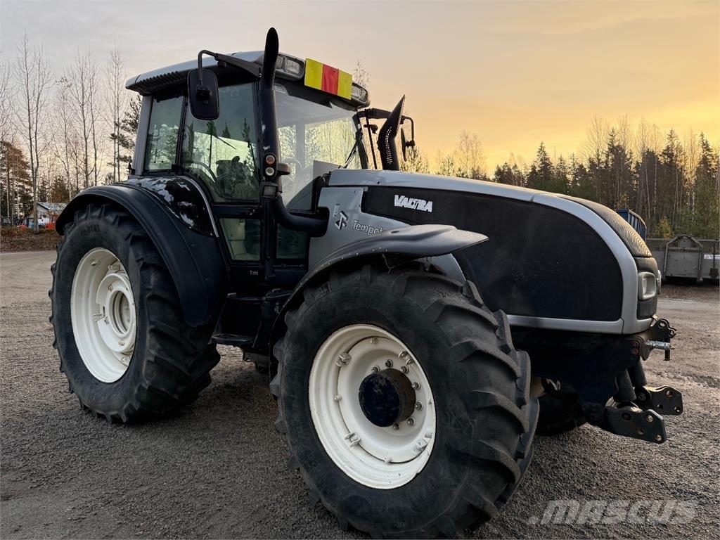 Valtra T190 Traktorid