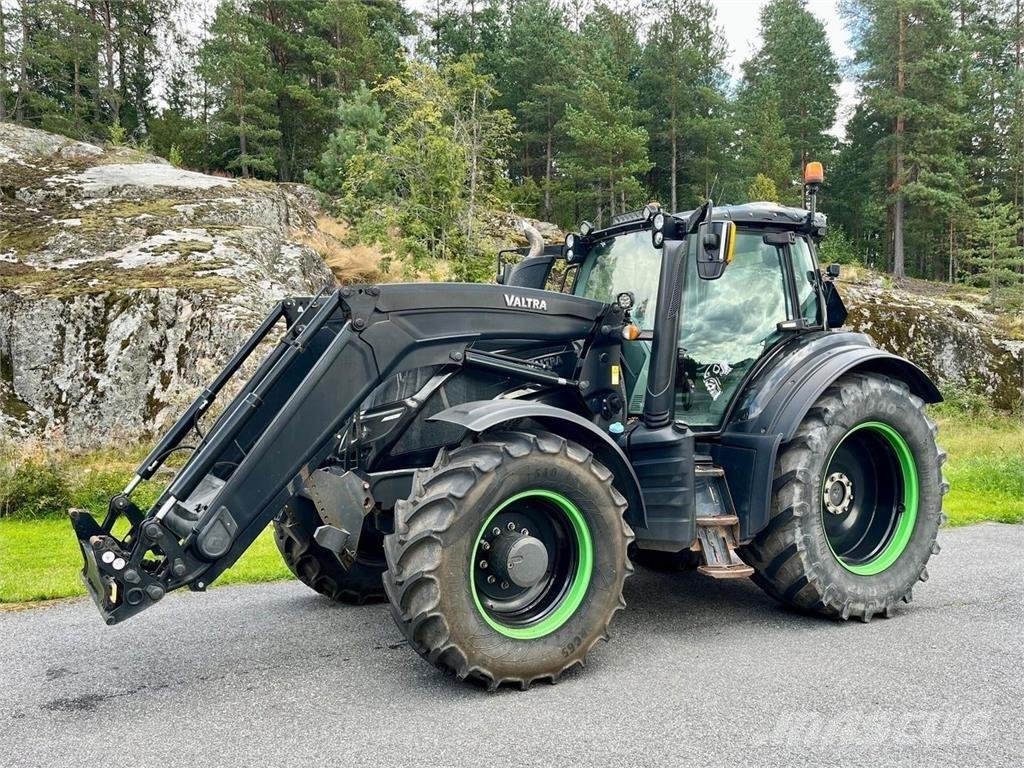 Valtra T234 Versu Traktorid