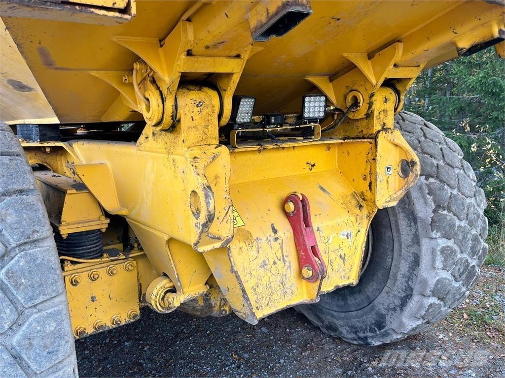 Volvo A35D Liigendraamiga pinnaseveokid
