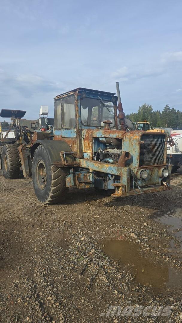 Volvo BM DR 860 Vertikaalsed mast tõstukid
