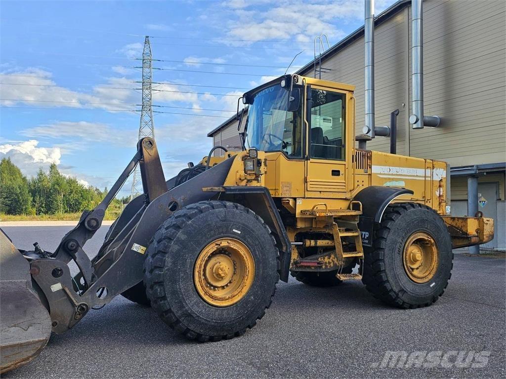 Volvo BM L120C Rataslaadurid
