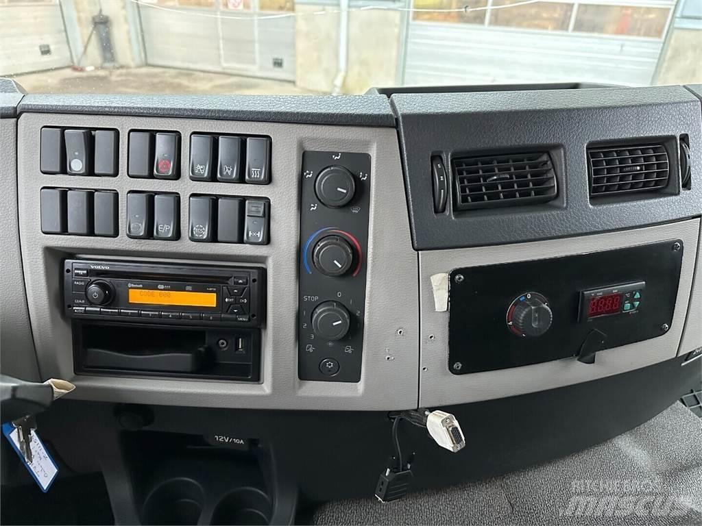Volvo FE320 4x2 Furgoonautod