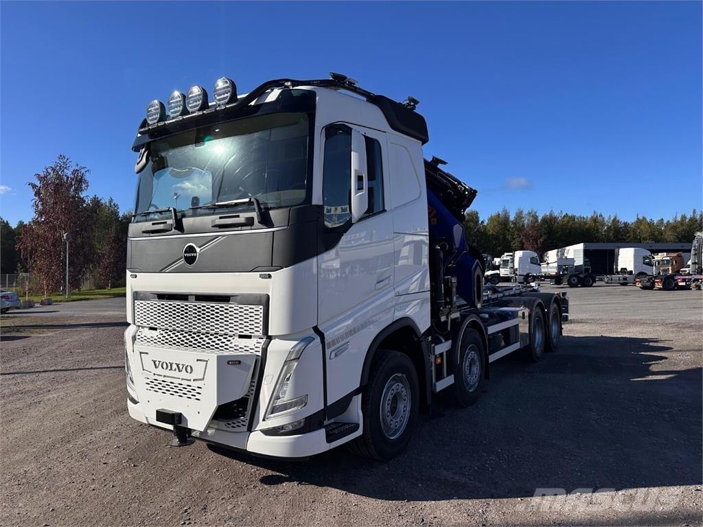 Volvo FH13 8x4 Kraanaga veokid