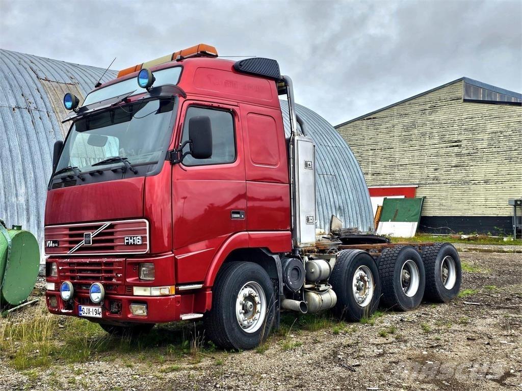 Volvo FH16 8x4 Sadulveokid