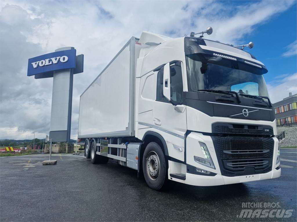 Volvo FM 500 6x2 Furgoonautod