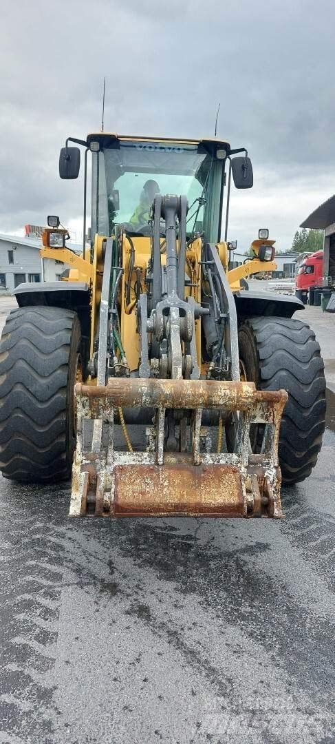 Volvo L 120G Rataslaadurid