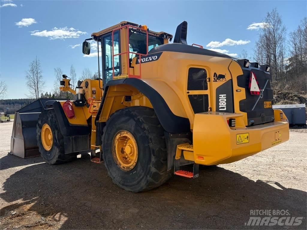 Volvo L 180 H Rataslaadurid