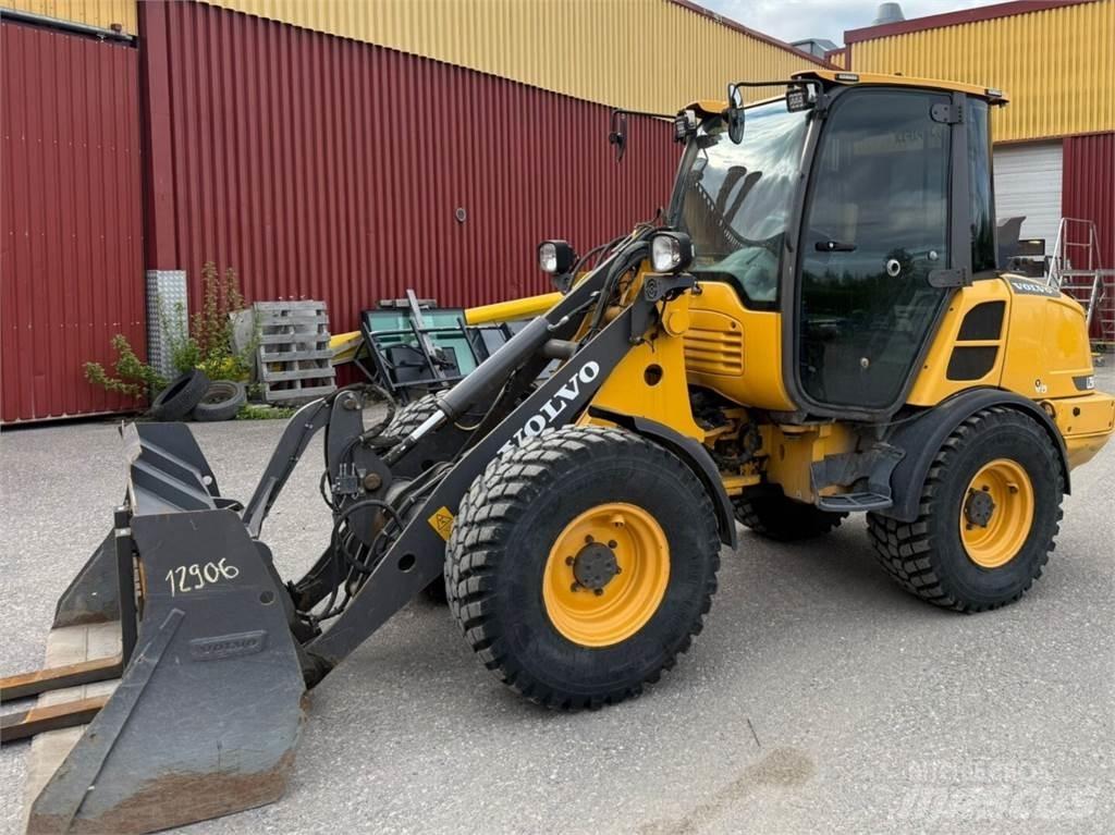 Volvo L 25 H Rataslaadurid