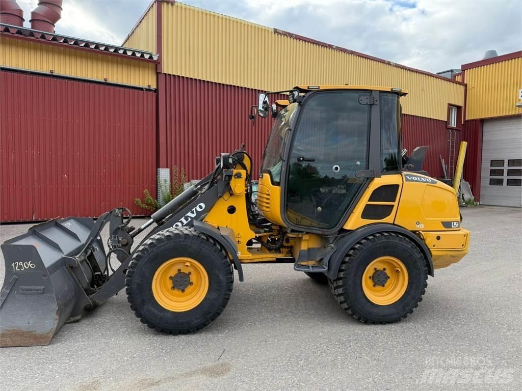 Volvo L 25 H Rataslaadurid