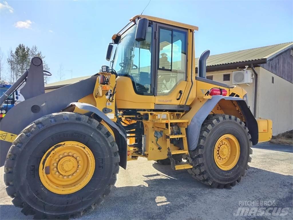 Volvo L 90 F Rataslaadurid