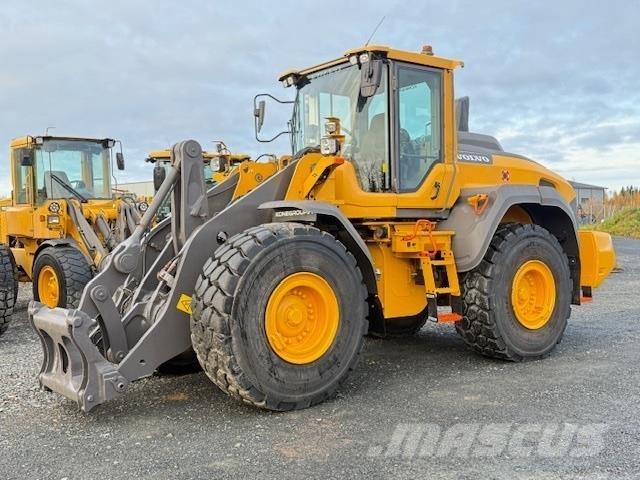 Volvo L120H Rataslaadurid