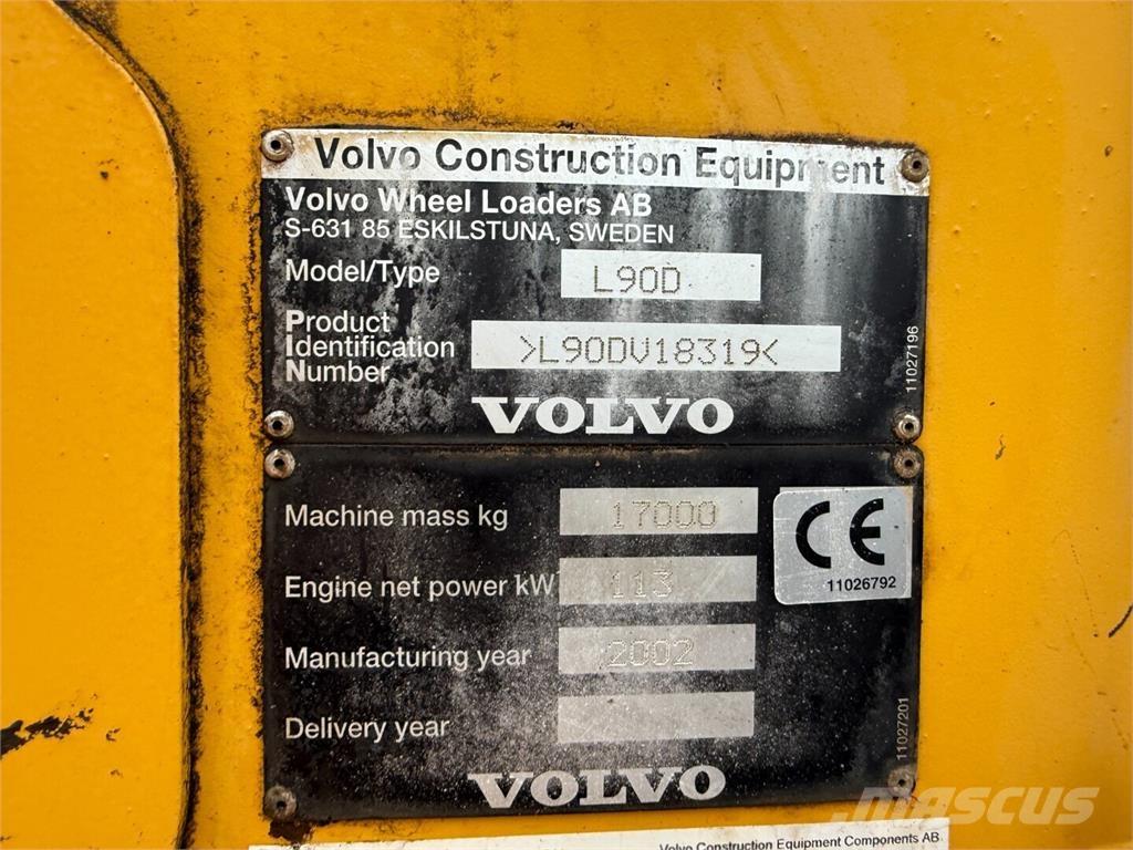 Volvo L90D Rataslaadurid