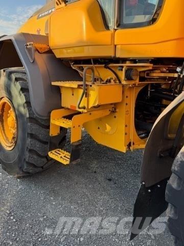 Volvo L90H Rataslaadurid
