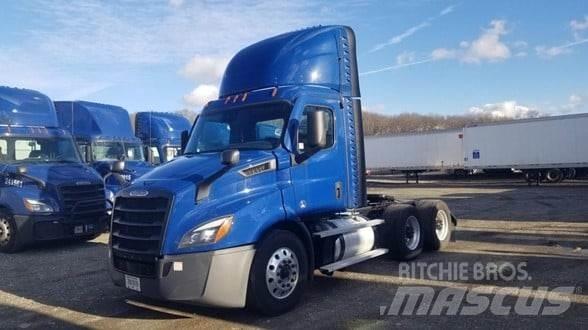 Freightliner CASCADIA 116 Sadulveokid