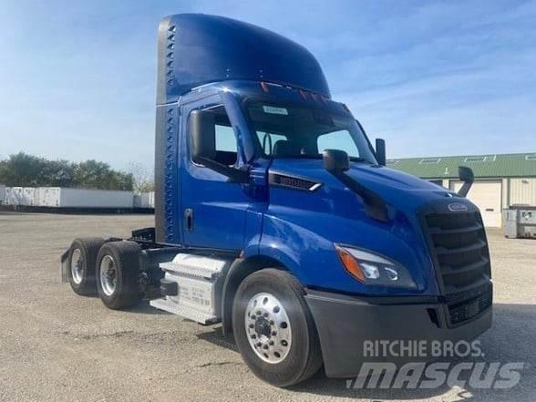 Freightliner CASCADIA 116 Sadulveokid