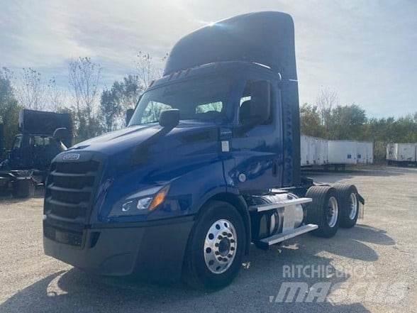 Freightliner CASCADIA 116 Sadulveokid