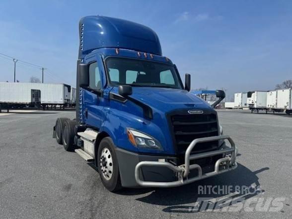 Freightliner CASCADIA 116 Sadulveokid