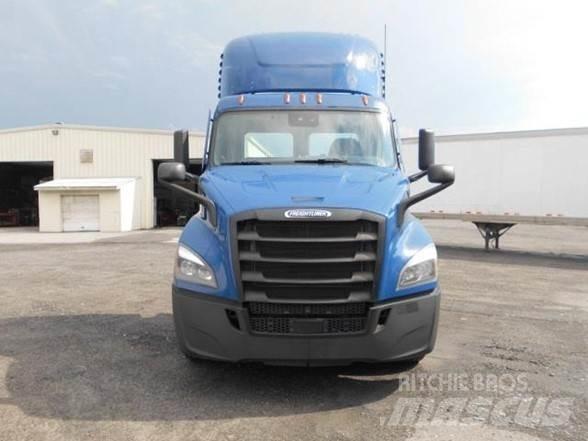Freightliner CASCADIA 116 Sadulveokid