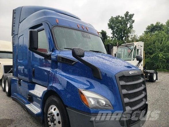 Freightliner CASCADIA 116 Sadulveokid