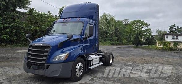 Freightliner CASCADIA 116 Sadulveokid