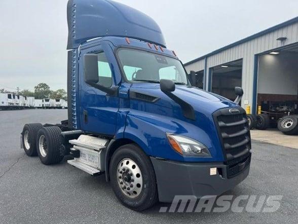 Freightliner CASCADIA 116 Sadulveokid