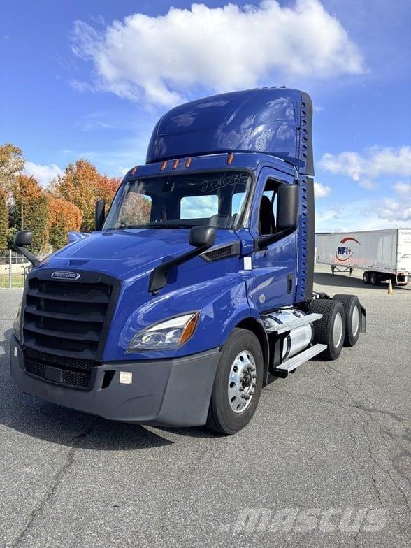Freightliner CASCADIA 116 Sadulveokid