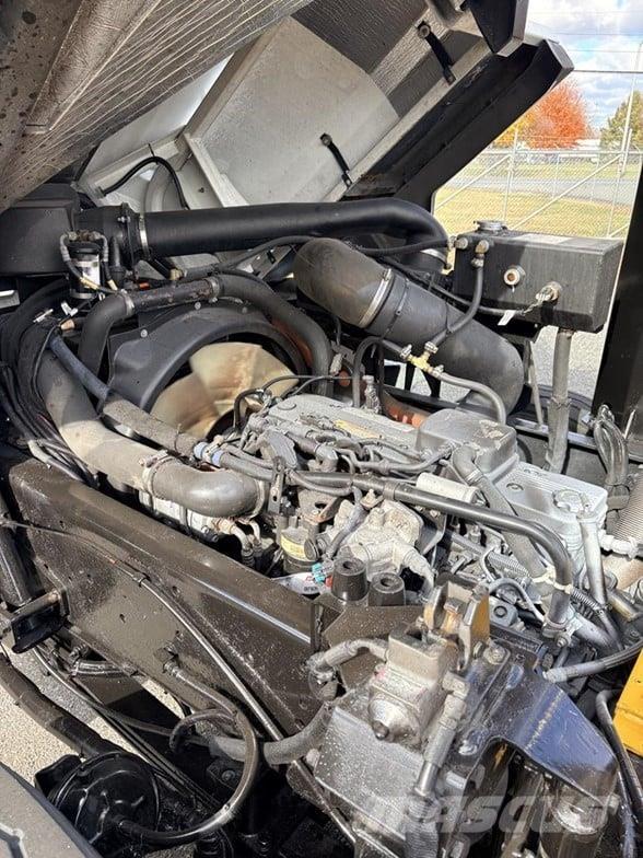 Kalmar OTTAWA 4X2 OFF-ROAD Terminalivedukid