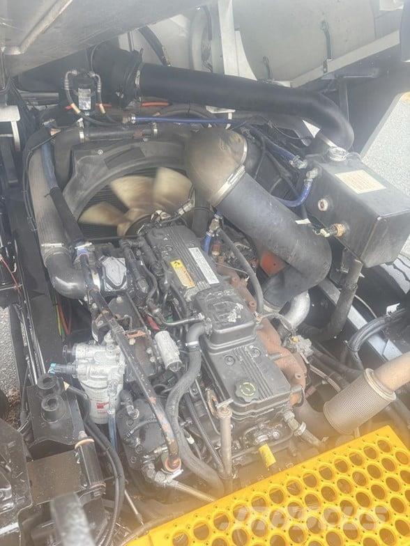 Kalmar OTTAWA 4X2 OFF-ROAD Terminalivedukid