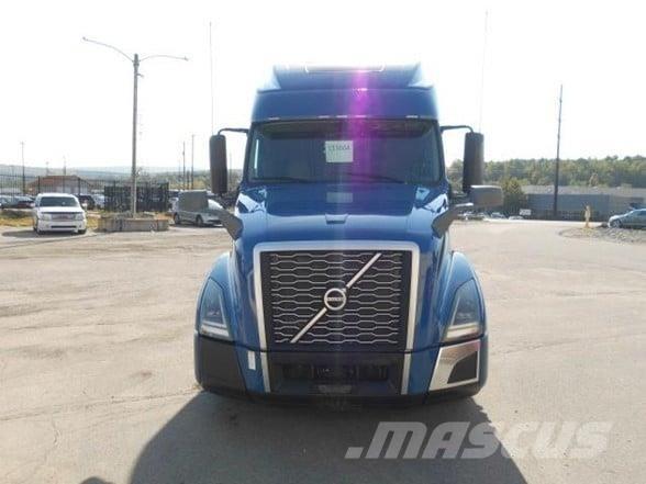 Volvo VNL64T860 Sadulveokid