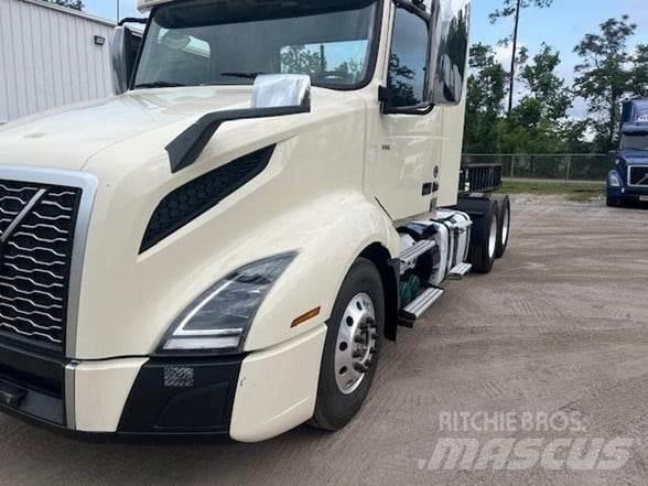 Volvo VNR64T300 Sadulveokid