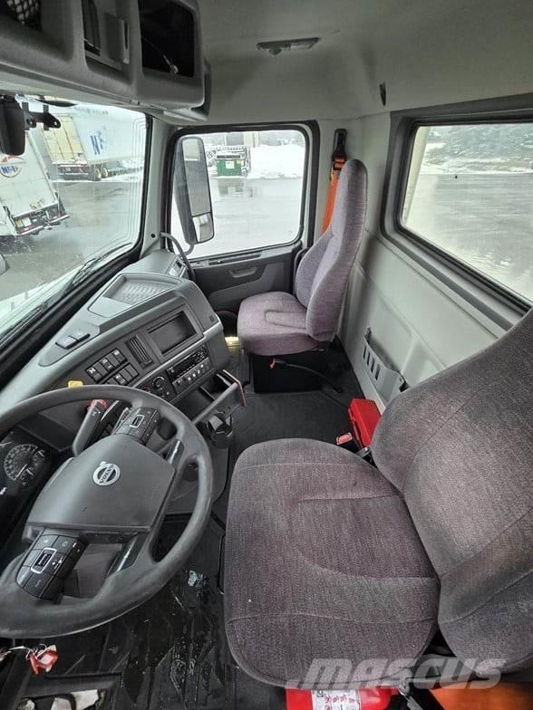 Volvo VNR64T300 Sadulveokid