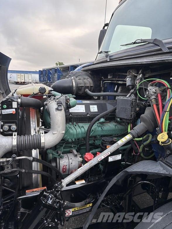 Volvo VNR64T300 Sadulveokid