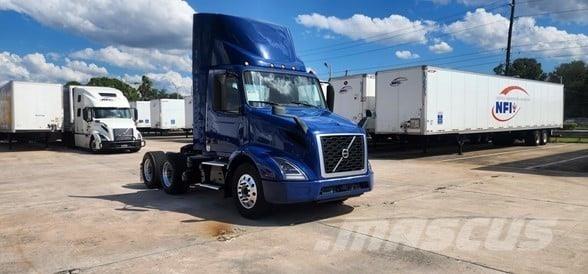 Volvo VNR64T300 Sadulveokid