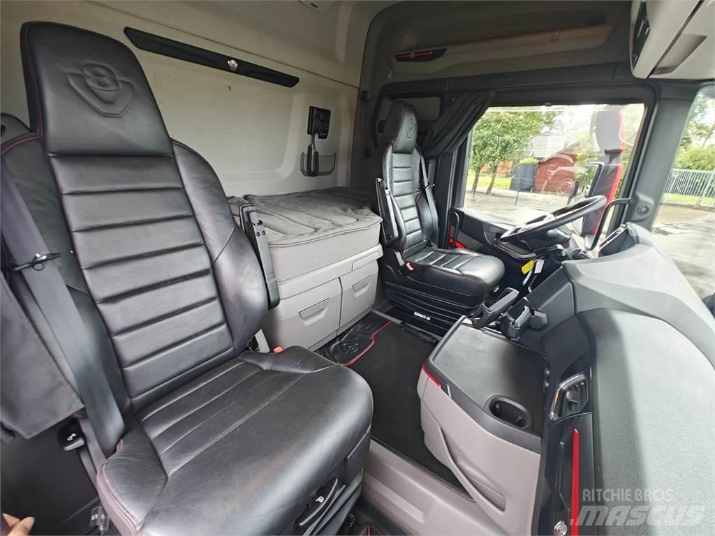 Scania R580 Sadulveokid