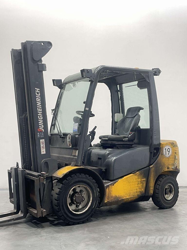 Jungheinrich DFG 430 Diiseltõstukid