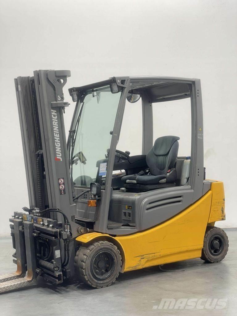 Jungheinrich EFG 320 Elektritõstukid
