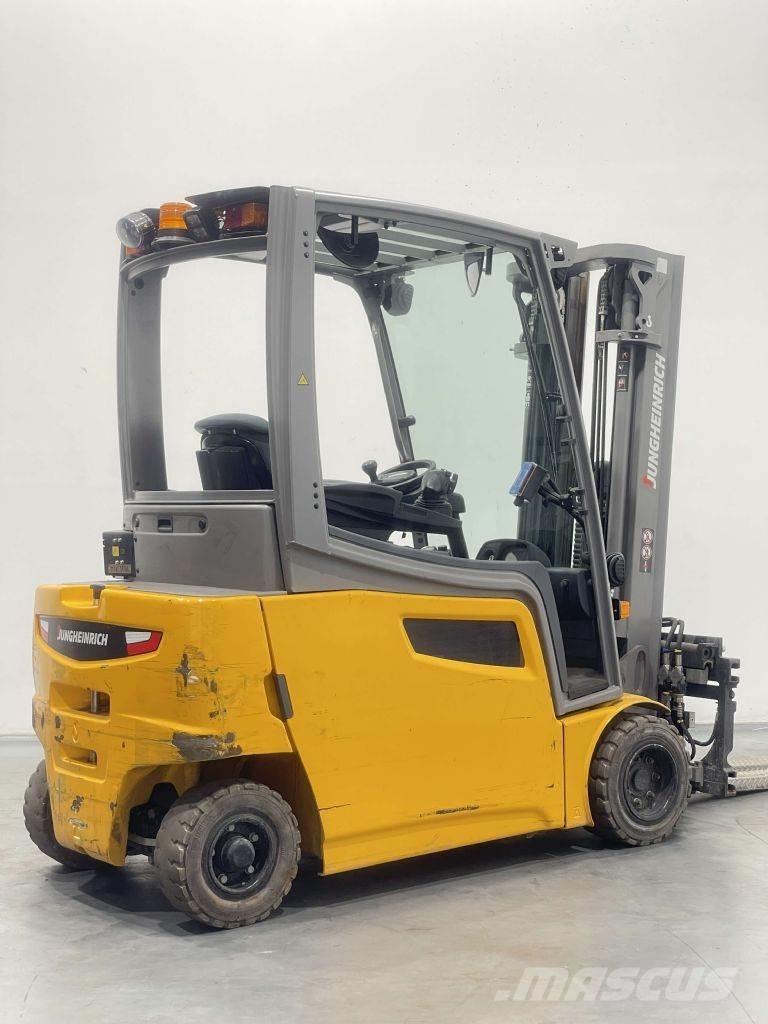 Jungheinrich EFG 320 Elektritõstukid