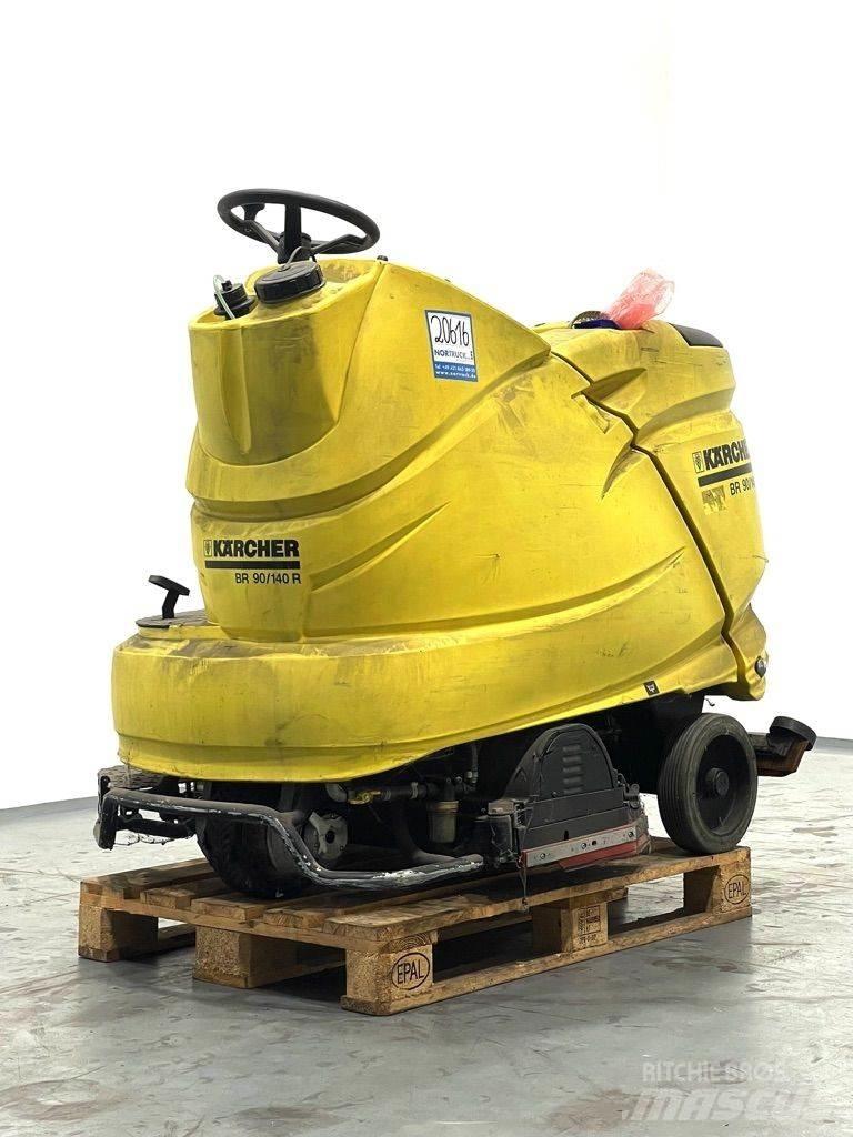 Kärcher BR90140R Tänavapuhastusmasinad