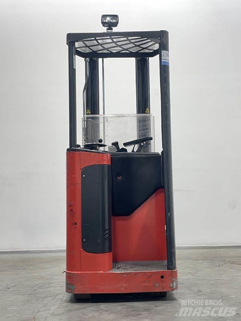 Linde Actil L1350TTYi Platvormiga virnastajad